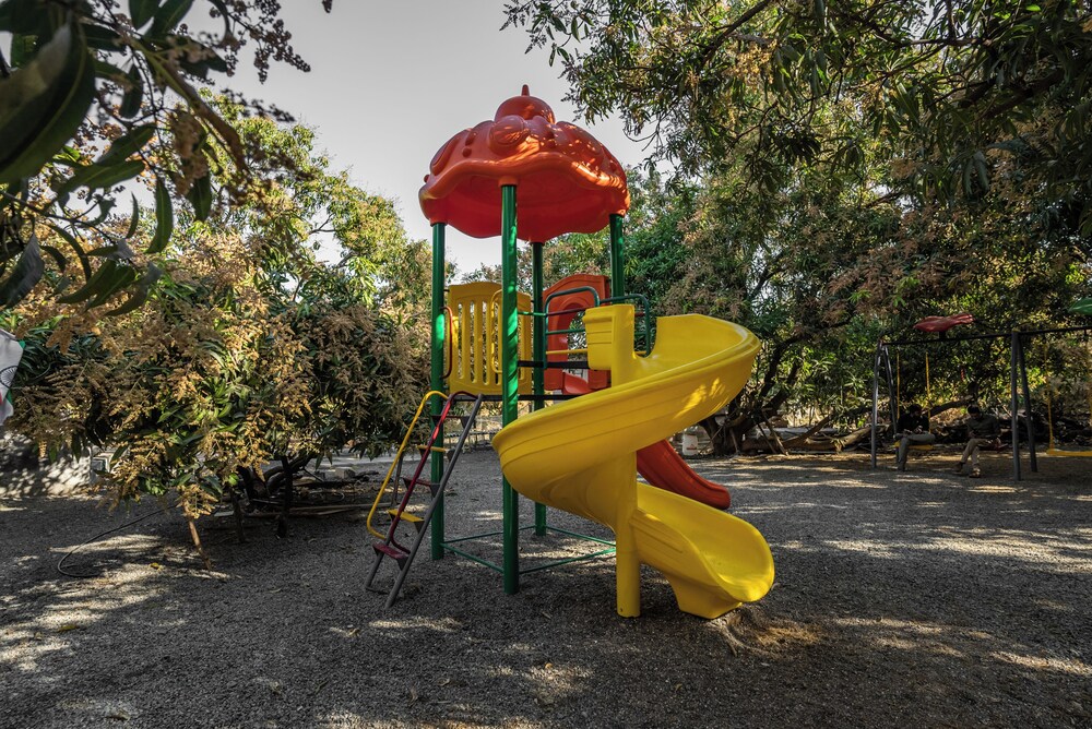 Children's play area - outdoor