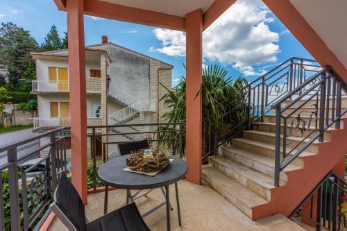 286073646.jpg