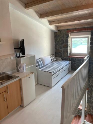 301385041.jpg
