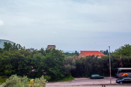 199200892.jpg