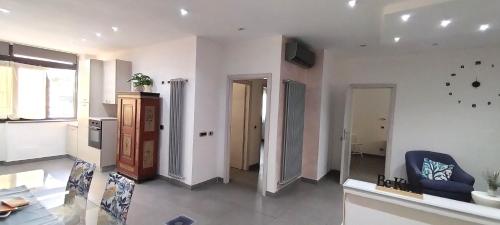 702498411.jpg