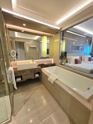 thumbnail: Bathroom