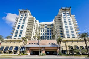 thumbnail: Exterior