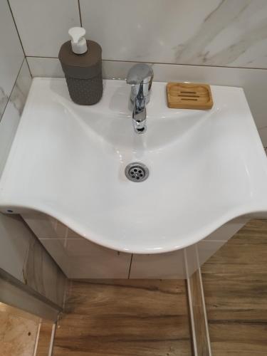 472206750.jpg