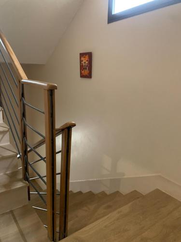 705069944.jpg
