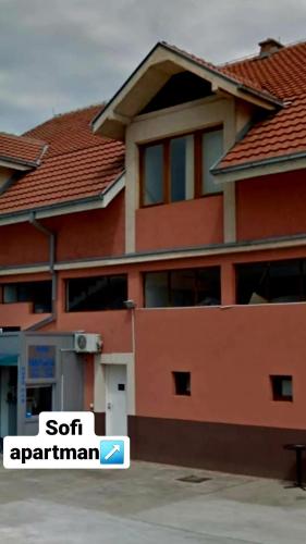 459549789.jpg