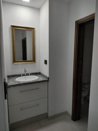 479973271.jpg