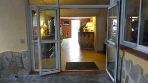thumbnail: Interior entrance