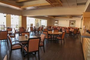 thumbnail: Restaurant