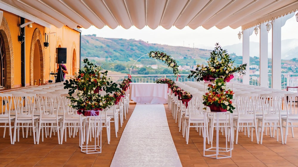 Indoor wedding