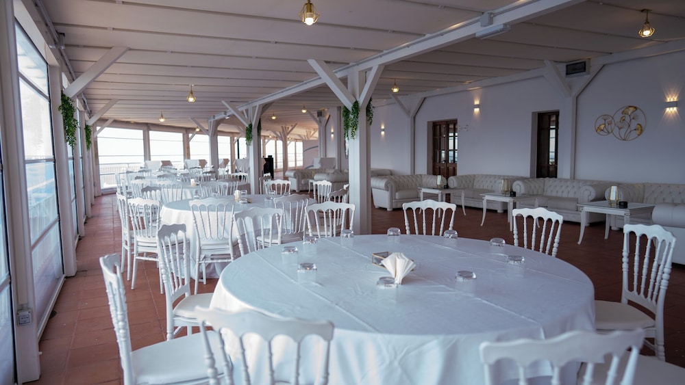 Indoor wedding