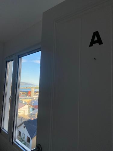 697438083.jpg