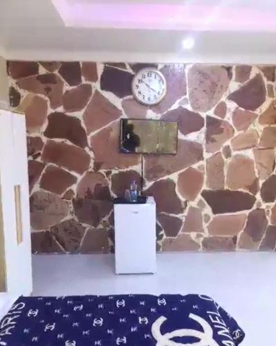 585659003.jpg