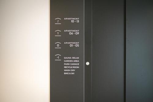 597906462.jpg