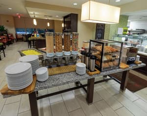 thumbnail: Breakfast area