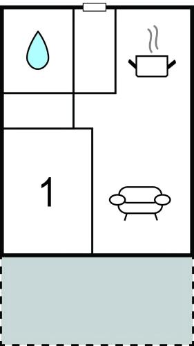 692113300.jpg