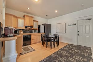 thumbnail: Private kitchen