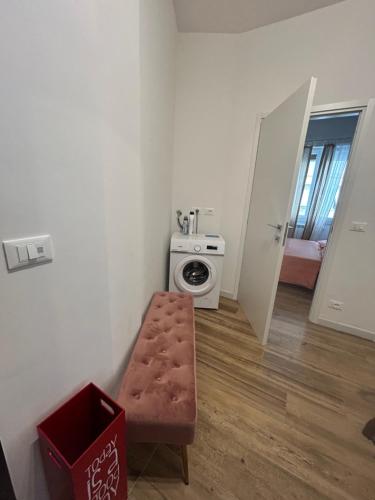 709614545.jpg