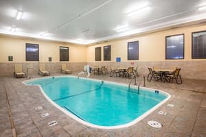 thumbnail: Pool