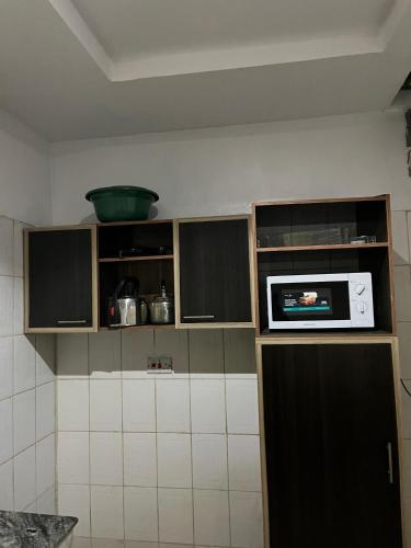648153795.jpg