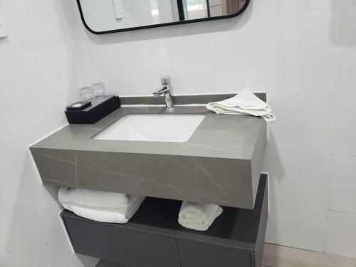 814545297.jpg