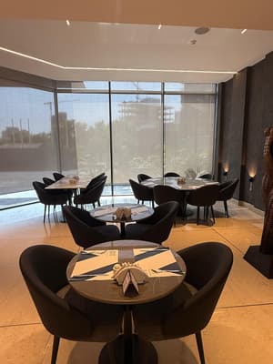 thumbnail: Interior