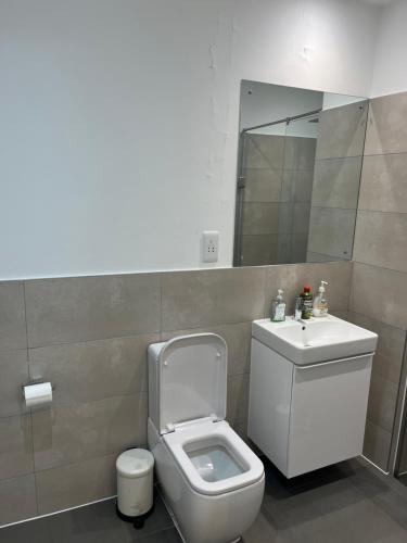 720547002.jpg