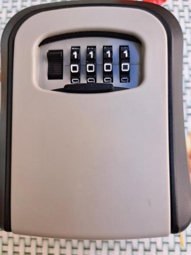 701754502.jpg