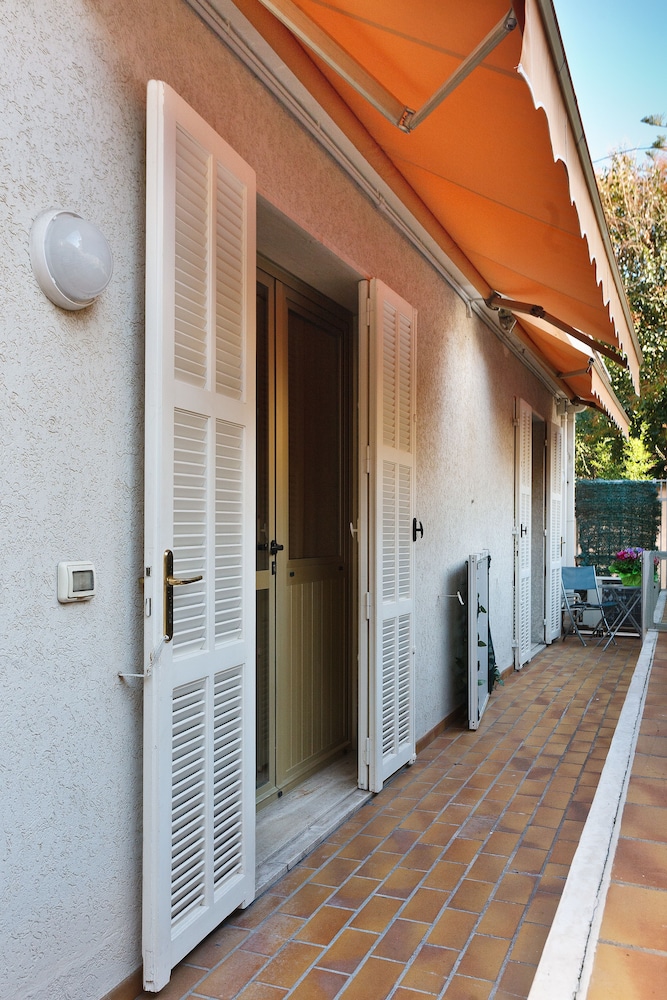 Courtyard view