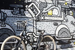 thumbnail: Bicycling