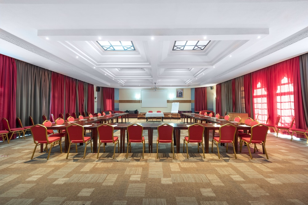 Meeting facility