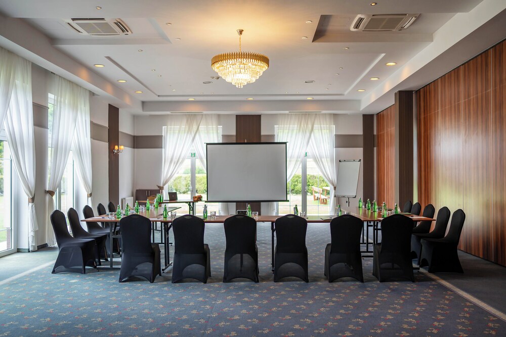 Business center