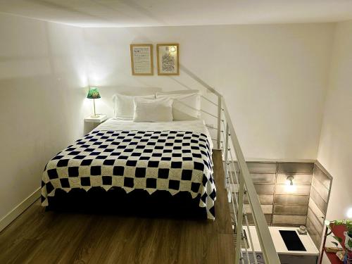 833000562.jpg