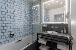 thumbnail: Bathroom