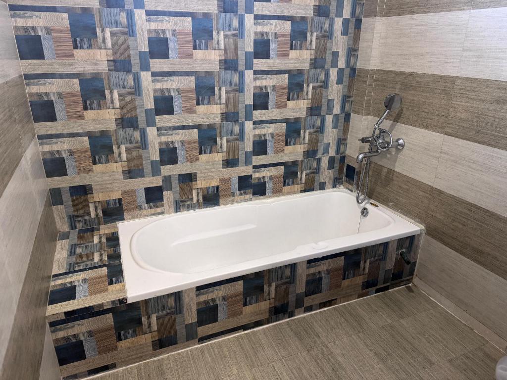 7e3063421c9b764da9abbfd5c37f942c.jpg