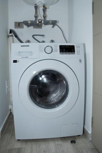 682625853.jpg