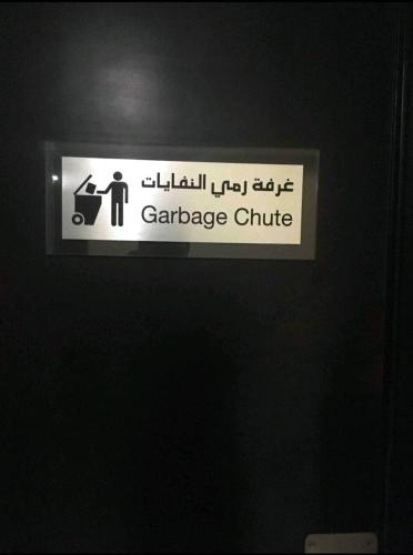 653837866.jpg