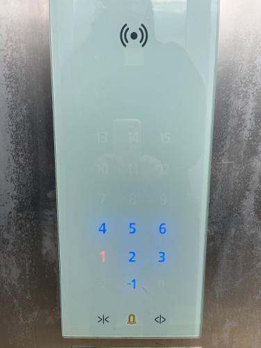 656866860.jpg