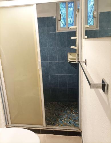 657575902.jpg
