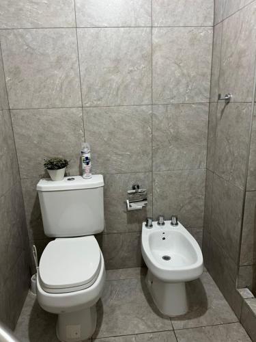 874386049.jpg