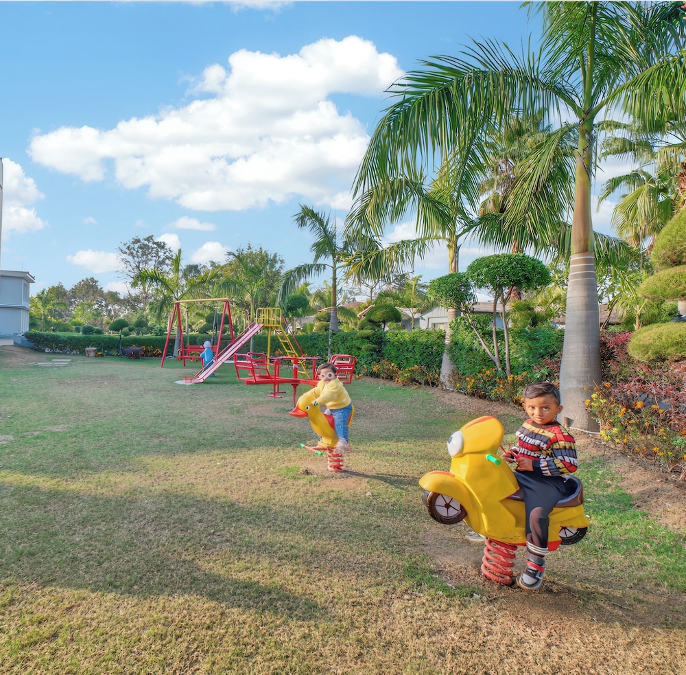 Children's play area - outdoor