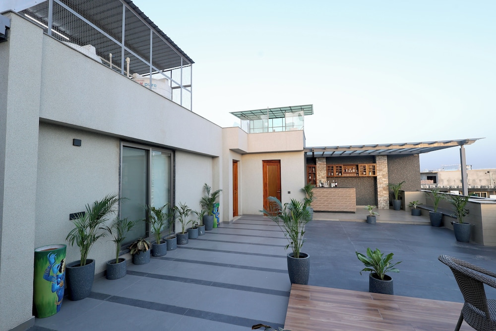 Rooftop terrace