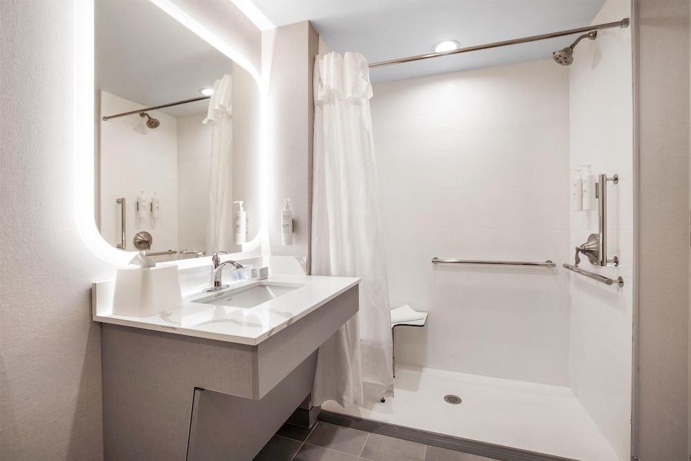 Bathroom shower