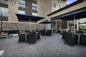 thumbnail: Terrace/patio