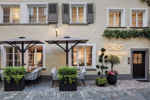 thumbnail: Exterior