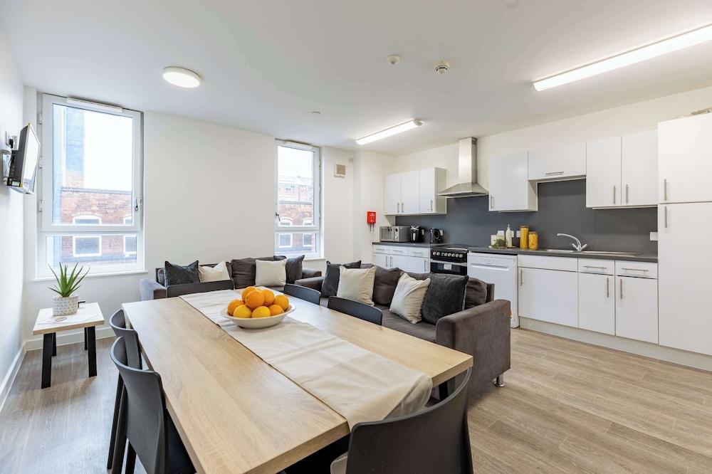 Shared kitchen facilities
