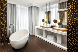 thumbnail: Bathroom