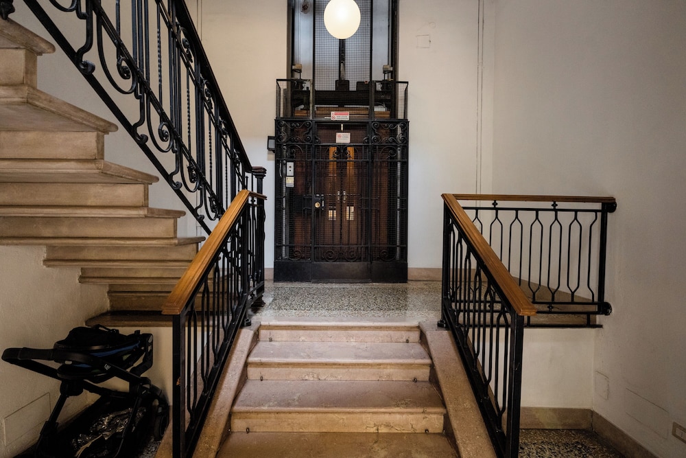 Elevator