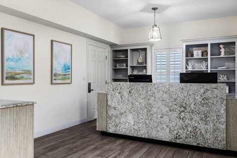 Reception Desk - Club Wyndham Beach Street Cottages