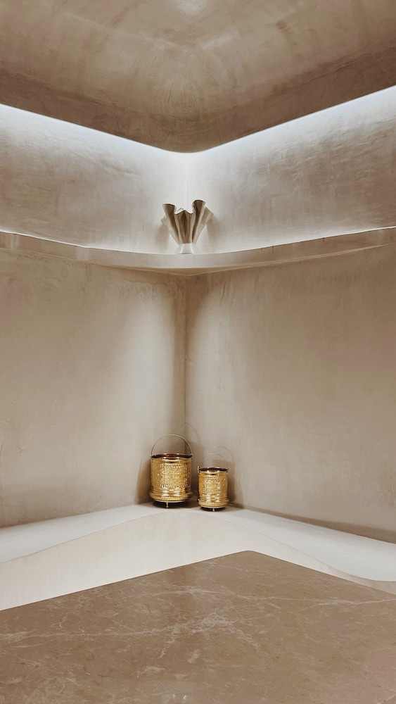 Steam room